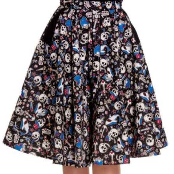 Hell Bunny Skulls n Sharks Skirt - Picture 3 of 5